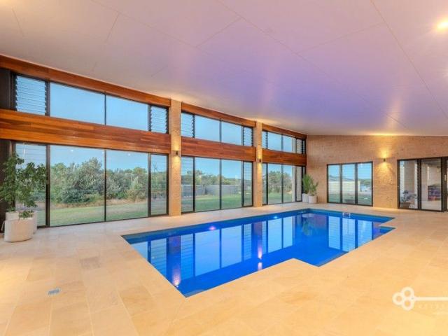 COASTAL LUXURY MEETS NATURE LOVER'S PARADISE A ONCE IN A LIFETIME RETREAT