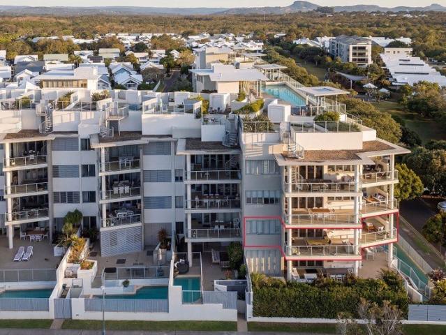 Coastal Luxury Opposite the Sand A Rare North East Corner Opportunity