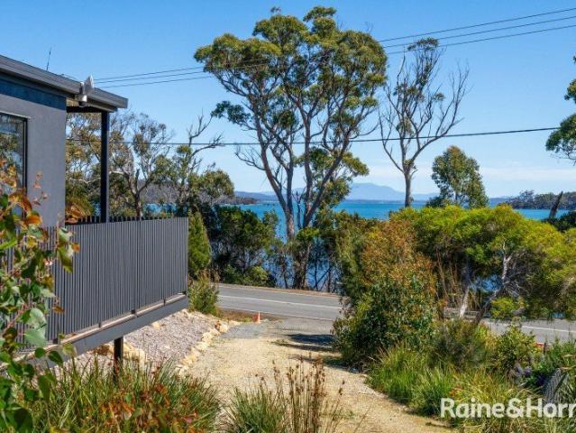 Coastal Luxury, Spectacular Views and a Lifestyle to Love