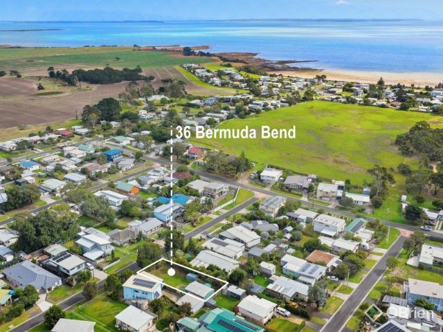 Titled Land, 553sqm with Garage!
