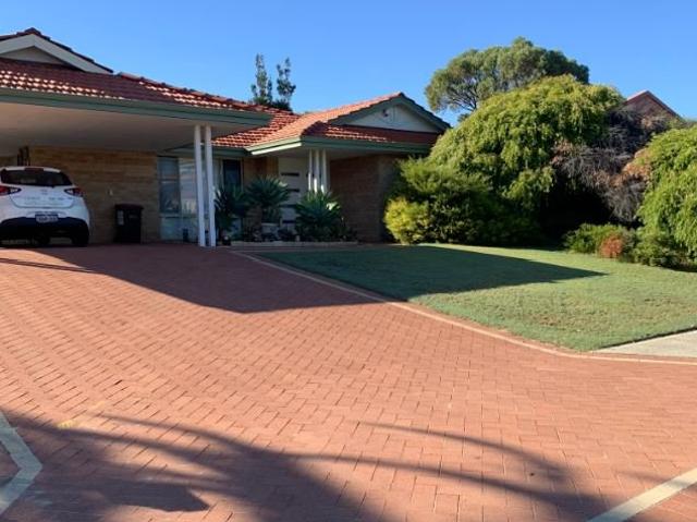 Coastal Lifestyle 5 Bedroom Family Home