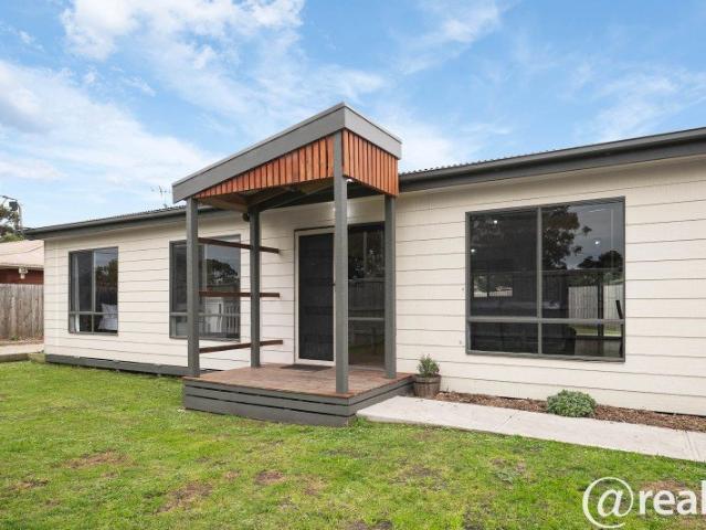 COASTAL LIFESTYLE WITH SPACE, SHED & DUAL ACCESS