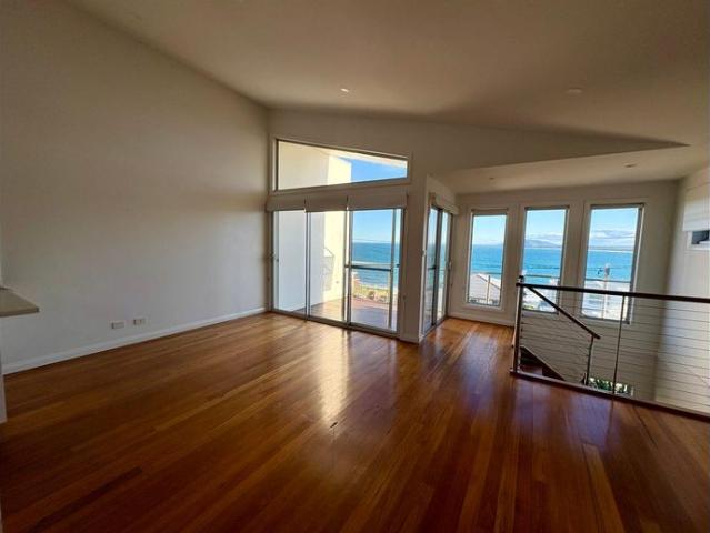 Coastal Lifestyle Home in the Heart of Gerroa