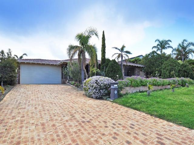 Coastal Lifestyle in Ocean Reef