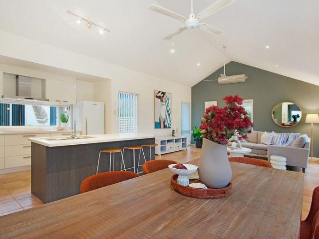 Coastal Lifestyle Living in the Heart of Safety Beach