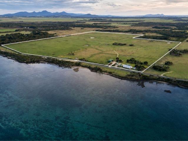 Coastal Lifestyle & Productive Acreage with Panoramic Adelaide Bay Views
