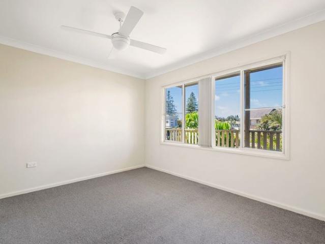 Coastal Living with Comfort and Convenience