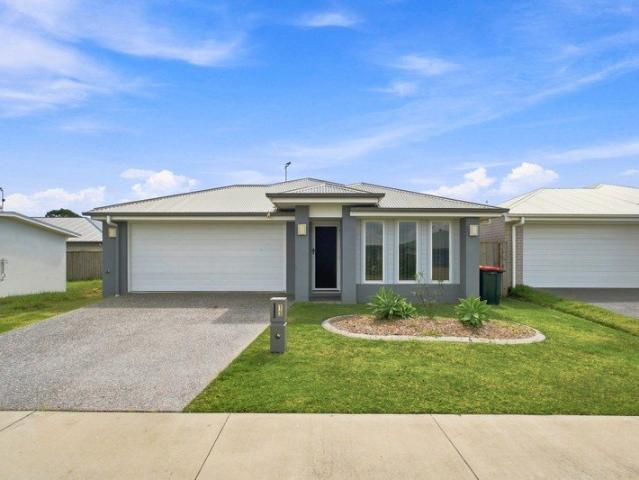 Coastal Living With Comfort And Convenience