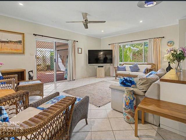 Coastal Living with Pool | Just 500m to the Beach