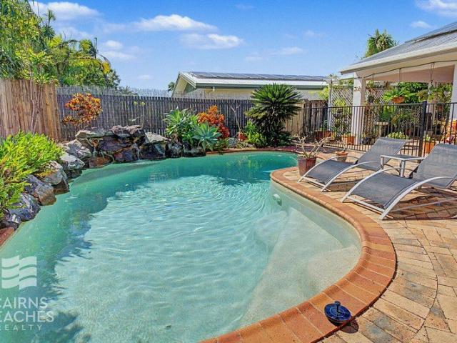 Coastal Living with Pool | Just 500m to the Beach