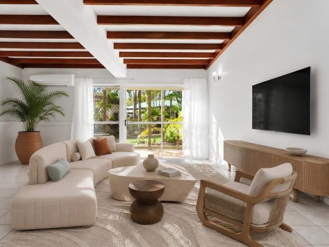 Coastal Living with Strong Investment Potential