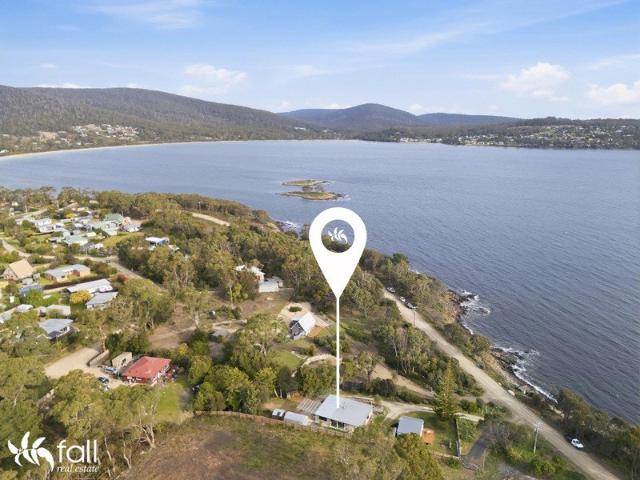 Coastal Living with Space, flexibility and water views