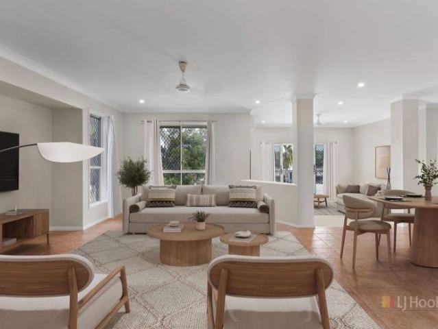 Coastal Living with Space, Flexibility & Dual Street Access