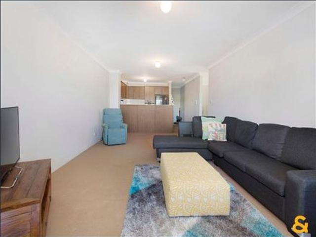 Coastal Living with Space, Style & Convenience