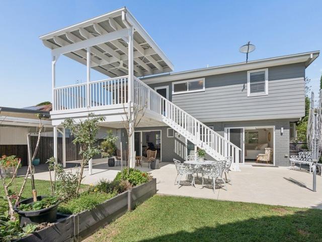 Coastal Living with Space, Style & Versatility