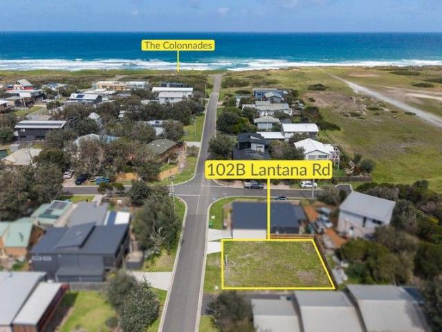 Coastal Living With The Surf At Your Doorstep!