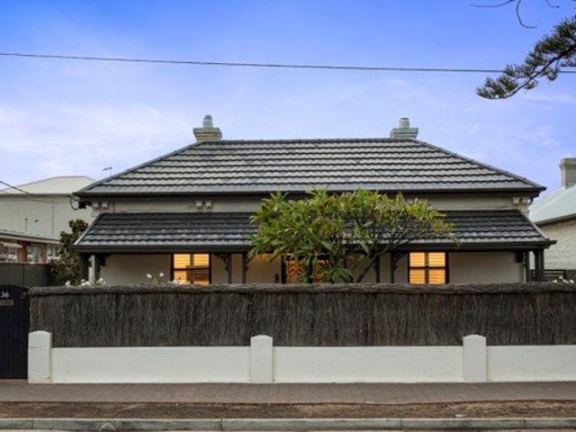 Coastal Living With Timeless Appeal and Rear Lane Access Mere Moments From the Beach