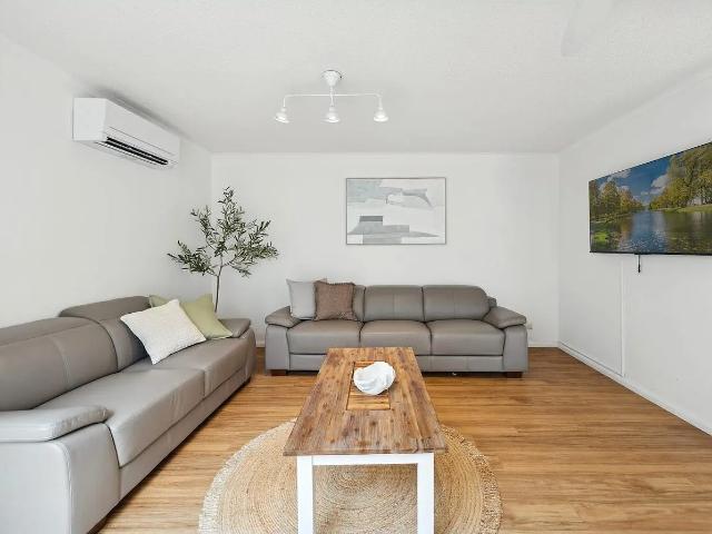 Coastal Living at the Base of Mt Coolum