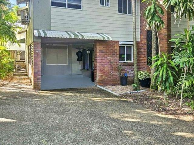 Coastal Living at Blue Pacific Resort Ideal 2 Bedroom Townhouse!