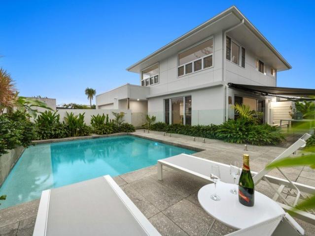 Coastal Living at Its Absolute Mooloolaba Best