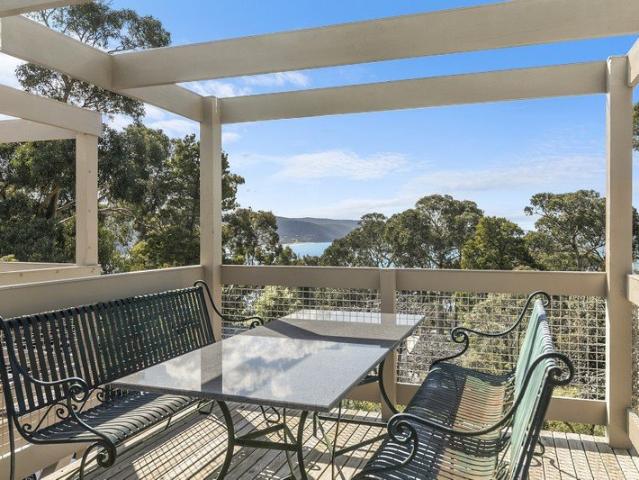 Coastal living at its best!