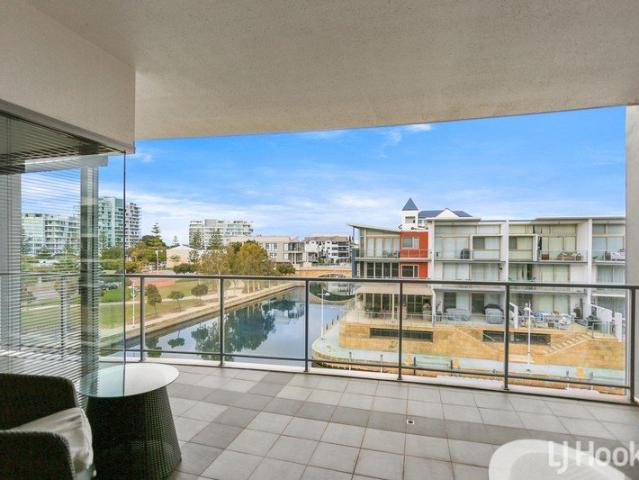Coastal Living at Its Best in Mandurah Marina