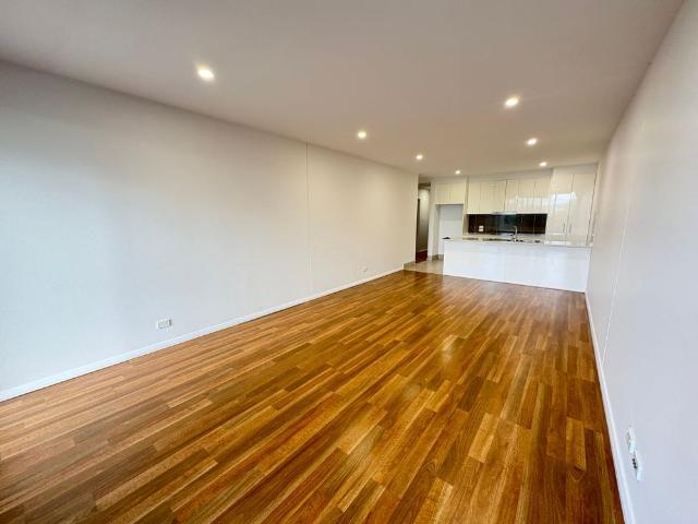 Coastal Living at Its Best Modern 2 Bedroom Apartment