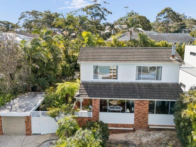 COASTAL LIVING AT ITS FINEST SWEEPING CITY & DISTRICT VIEWS