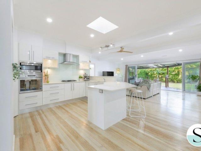 Coastal Living at Its Finest Spacious, Stylish & Steps from the Beach!