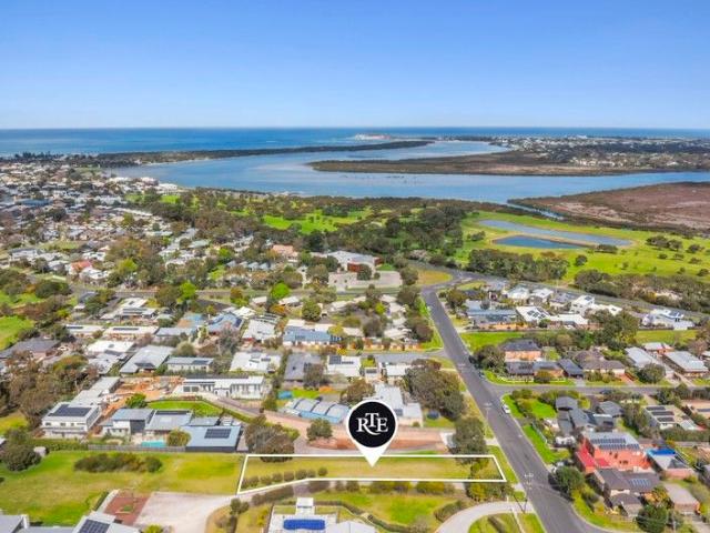 Coastal Living, Blank Canvas Opportunity
