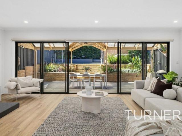 Coastal Living, Family Flexibility & Effortless Entertaining