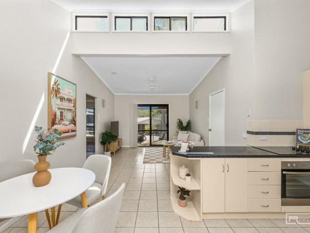 Coastal Living in the Heart of Cooee Bay