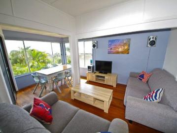 Coastal Living in the Heart of Crescent Head