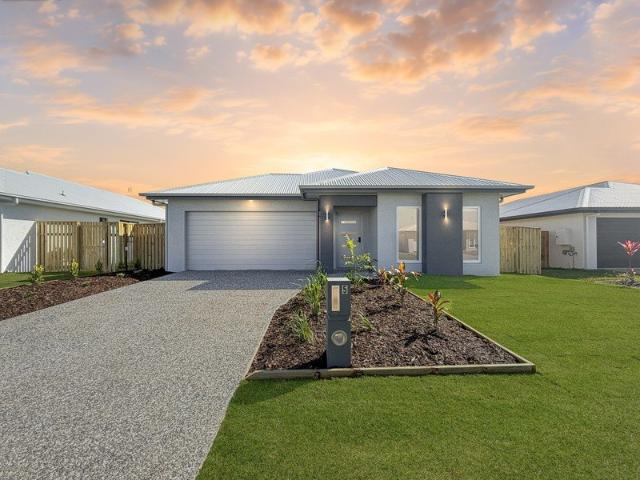 Coastal Living in the Heart of Bushland Beach