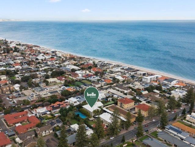 Coastal Living in the Heart of Glenelg South