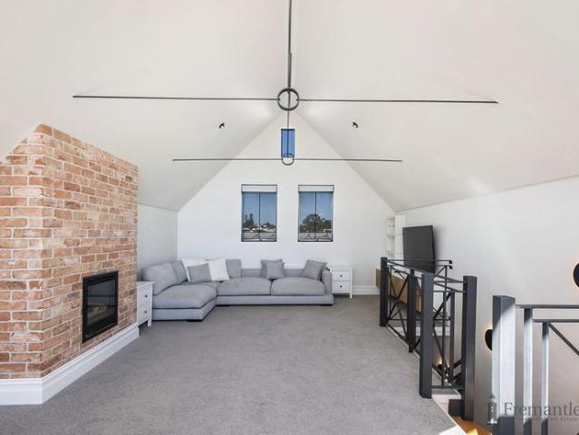 Coastal Living in the Heart of Fremantle