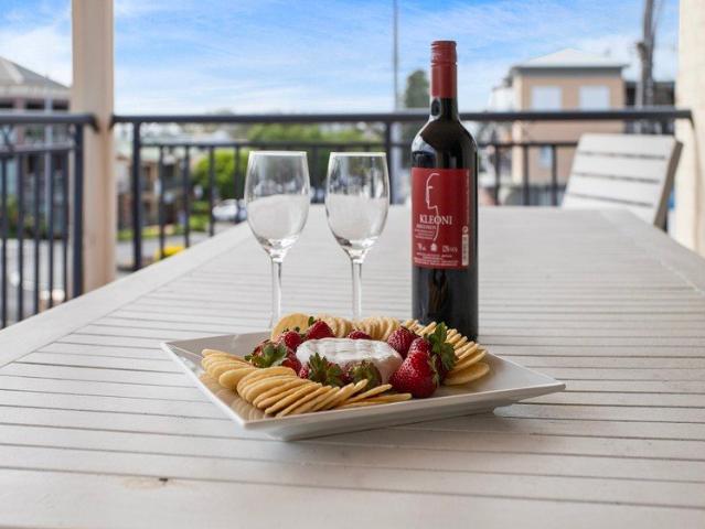 Coastal Living in the Heart of Kiama Fully Furnished & Ready to Enjoy
