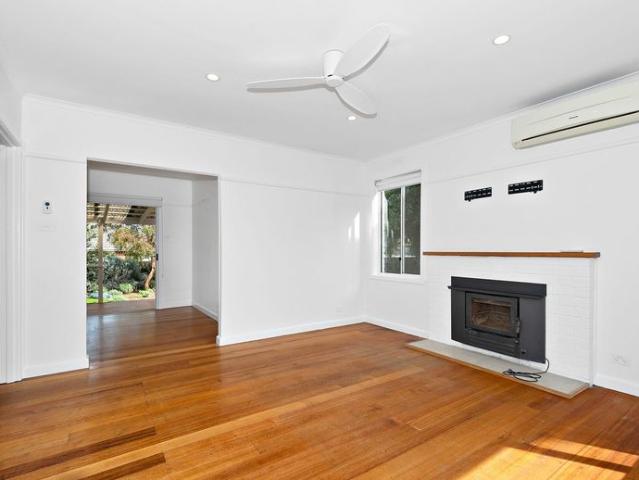 Coastal Living in the Heart of Mornington