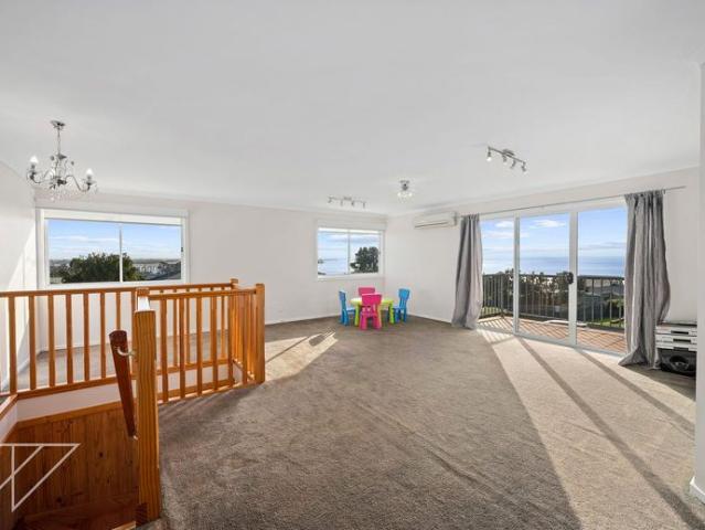 Coastal Living in the Heart of San Remo