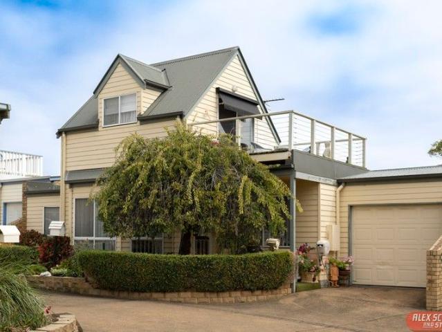 Coastal Living in the Heart of San Remo