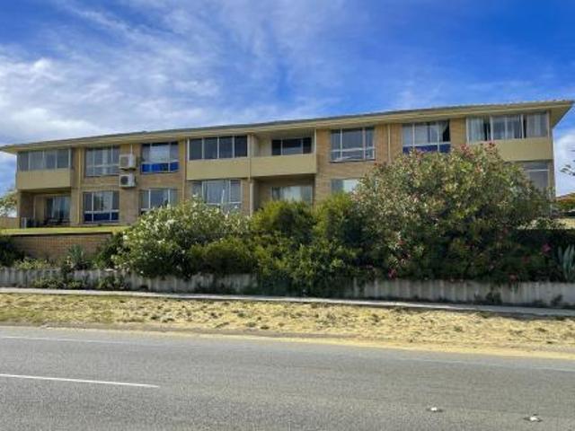 Coastal Living in the Heart of Scarborough