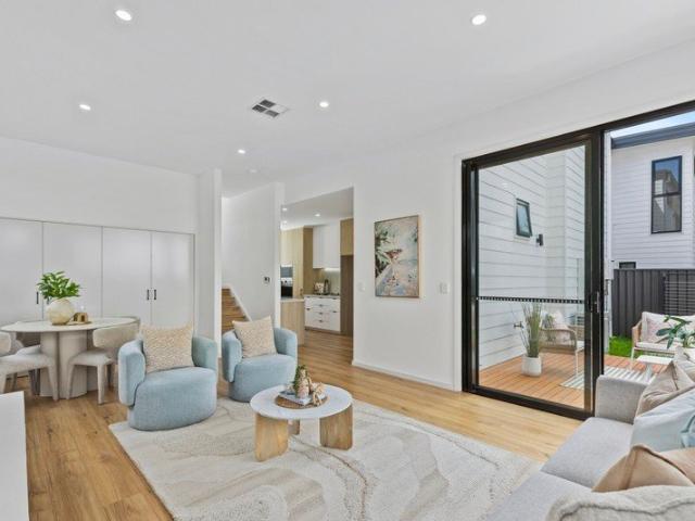 Coastal Living in a Boutique Terrigal Setting