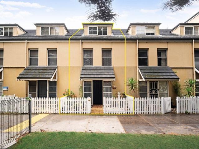 Coastal Living in a Coveted Location