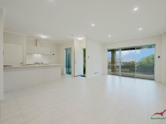 Coastal Living in Dawesville