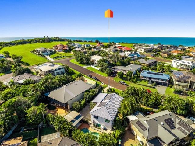 Coastal Living in Headlands Estate