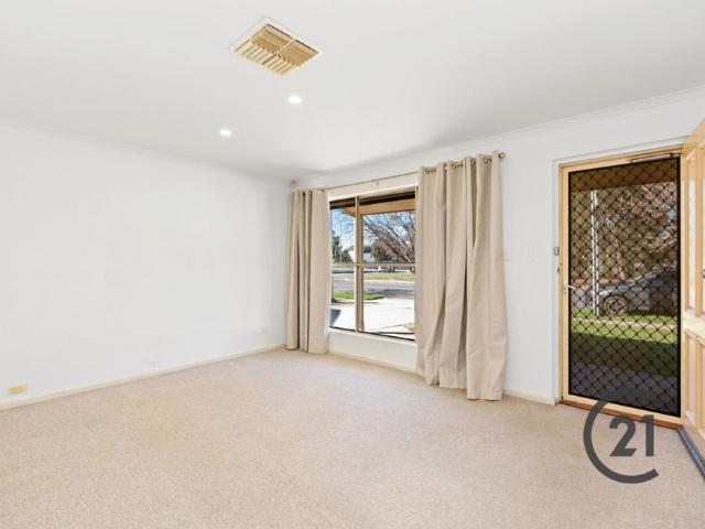 Coastal Living in Largs North – 2 Bedroom Home