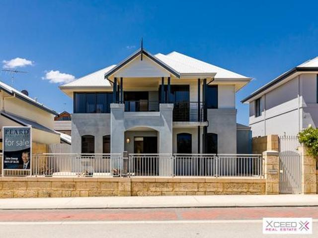 Coastal Living in Mindarie