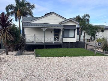 Coastal Living in Peaceful Encounter Bay