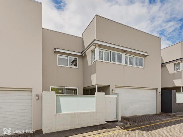 Coastal Living in Seacliff Spacious 3 Bedroom Duplex with Double Carport