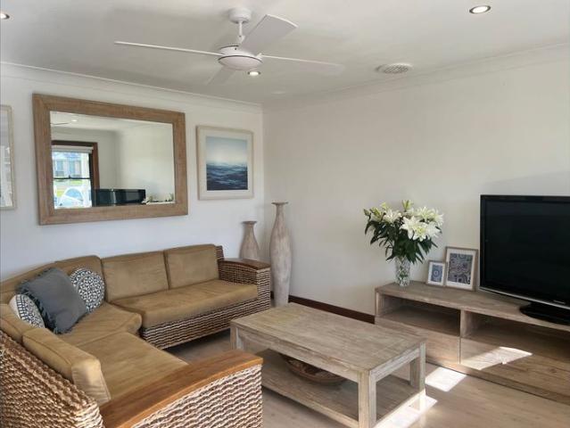 Coastal Living in Sought After Culburra Beach